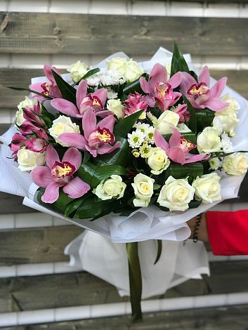 Букет цветов из: Розы и Хризантемы в Большое Козино