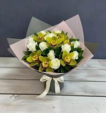 Букет цветов из:  Орхидеи и Розы в Большое Козино