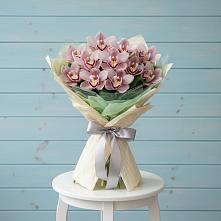 Букет цветов из:  Орхидеи и Розы #REPLACE_PRED# Большое Козино