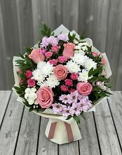 Букет цветов из:  Альстромерии, Гвоздики, Розы и Хризантемы в Большое Козино