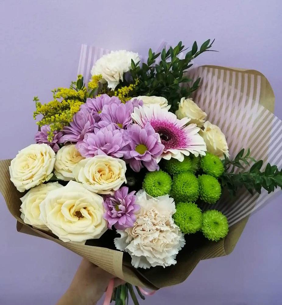 Букет цветов из: Хризантемы, Розы, Гвоздики и Герберы в Большое Козино