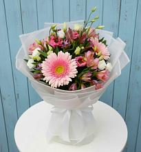 Букет цветов из:  Герберы, Альстромерии и Лизиантусы в Большое Козино