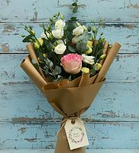 Букет цветов из:  Розы и Лизиантусы в Большое Козино